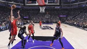 棒球界传奇“飞人”威利·梅斯于 2024 年 6 月逝世，全美体育界致哀